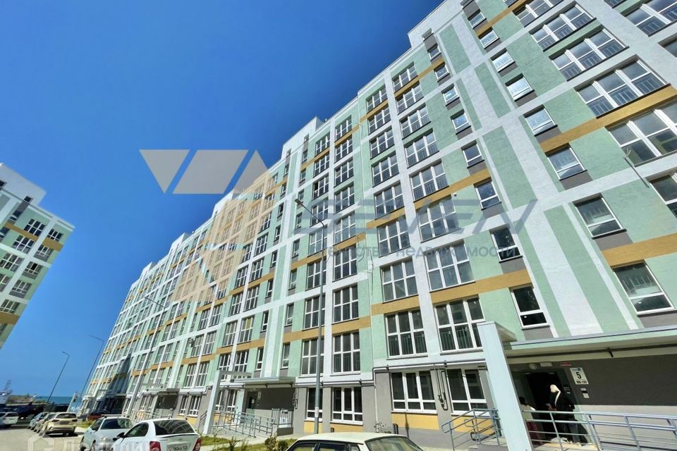 Продаётся 1-комнатная квартира, 42 м²