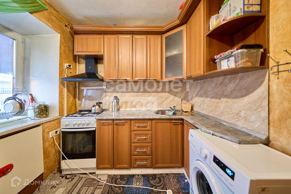 Продаётся 3-комнатная квартира, 55.6 м²
