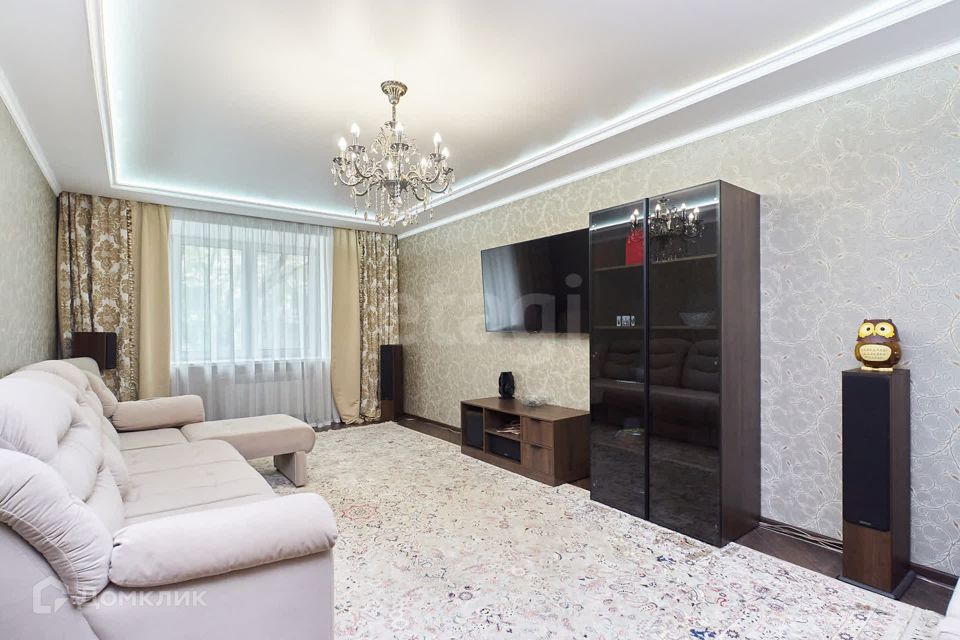 Продаётся 2-комнатная квартира, 83 м²