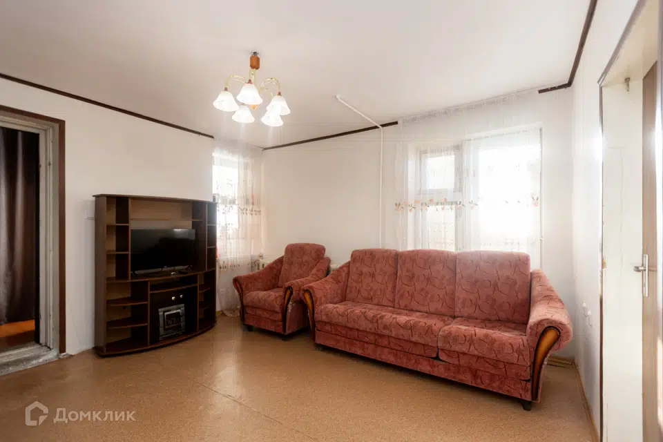Продаётся 3-комнатная квартира, 63 м²