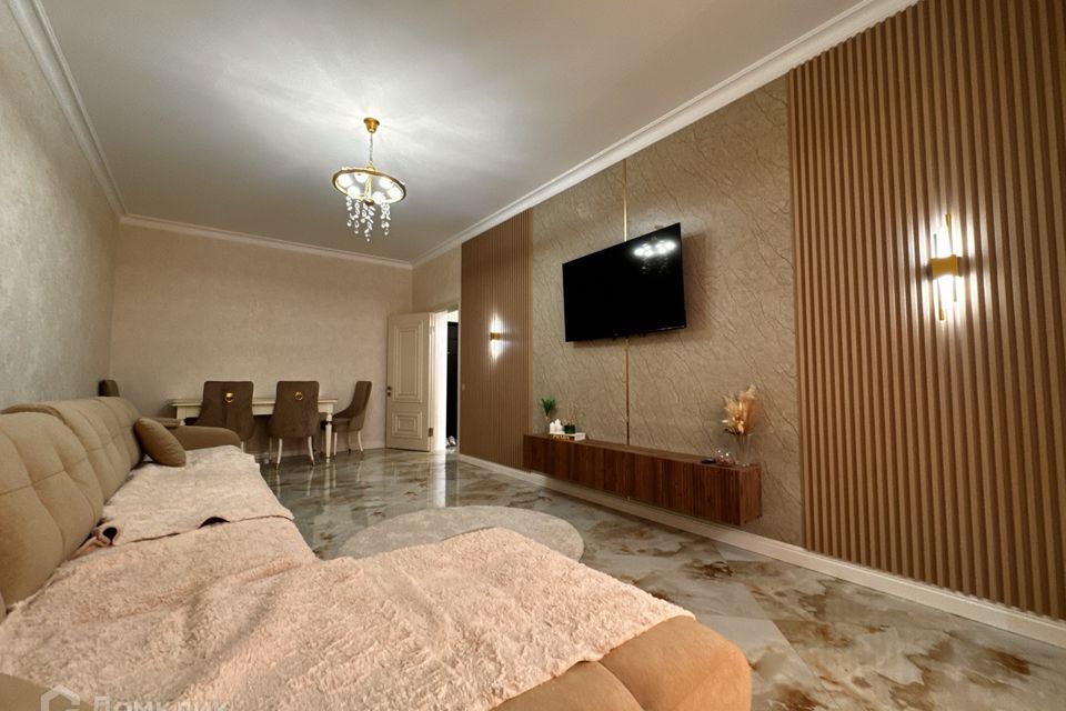 Сдаётся 2-комнатная квартира, 60 м²
