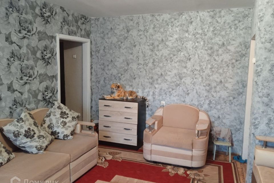 Продаётся 3-комнатная квартира, 56.7 м²