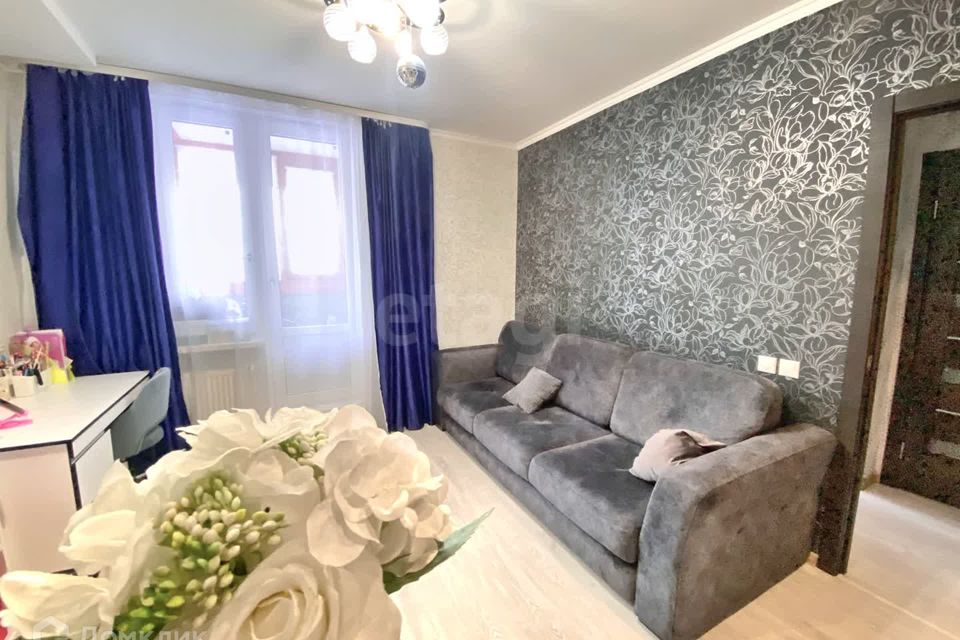 Продаётся 1-комнатная квартира, 36.7 м²