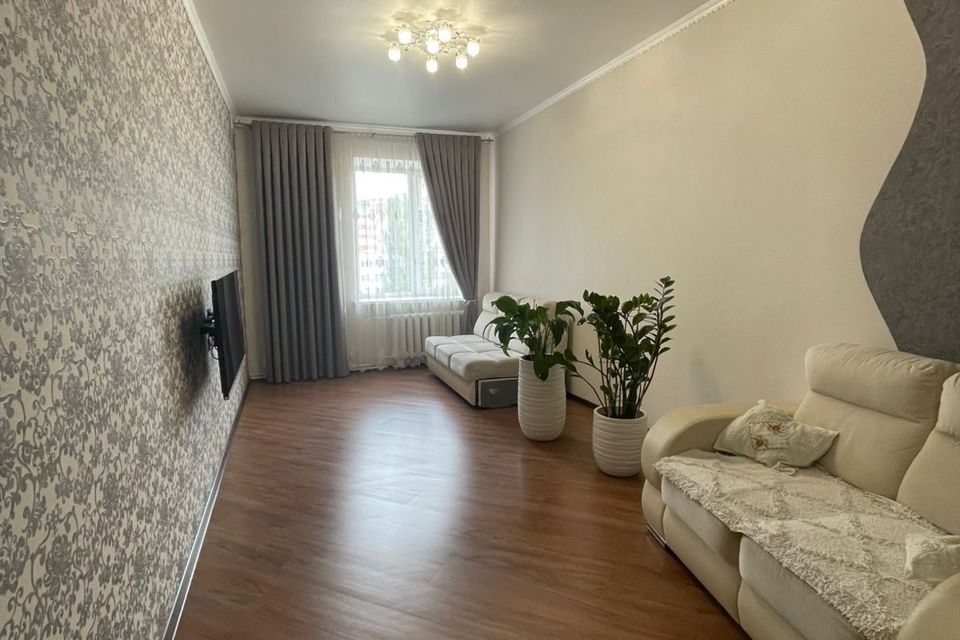 Продаётся 2-комнатная квартира, 69.3 м²