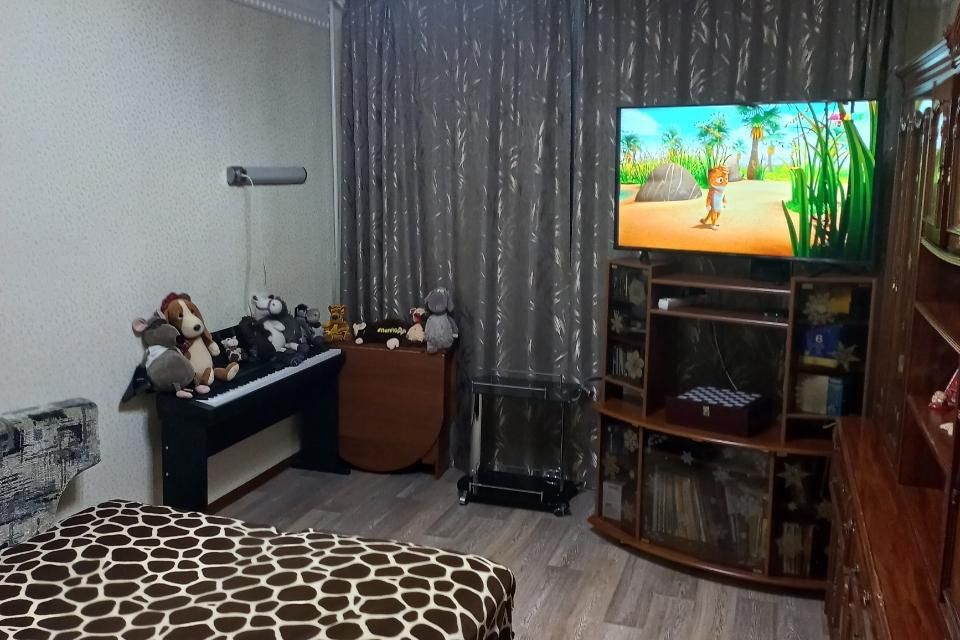 Продаётся 2-комнатная квартира, 61.7 м²