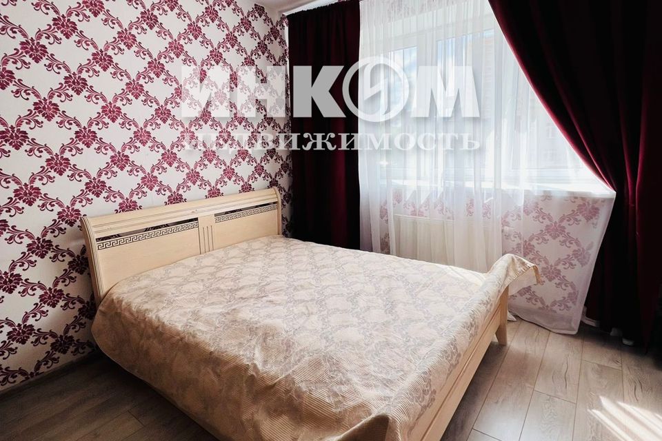 Продаётся 1-комнатная квартира, 37.8 м²