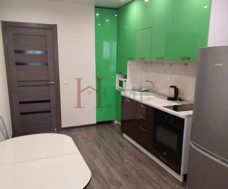 Сдаётся 1-комнатная квартира, 40 м²