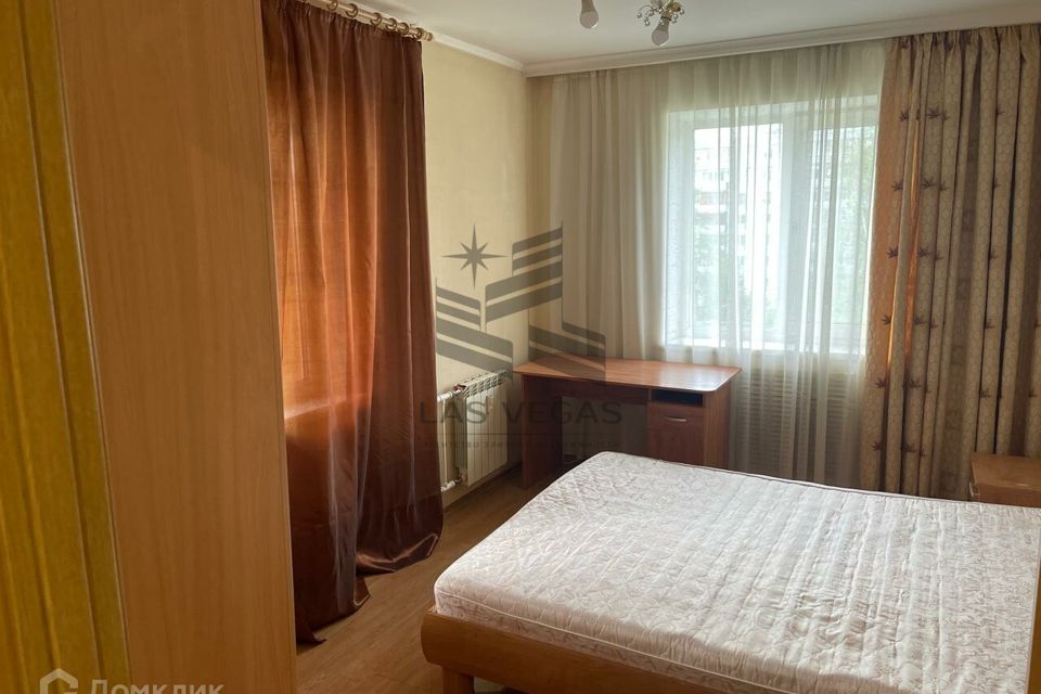 Сдаётся 2-комнатная квартира, 57 м²