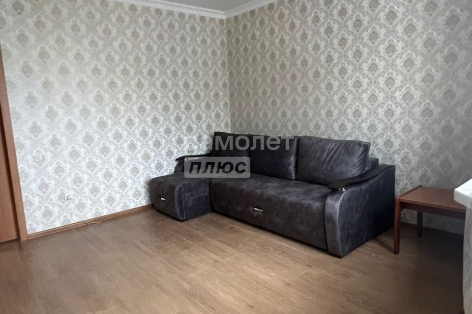 Сдаётся 1-комнатная квартира, 50 м²