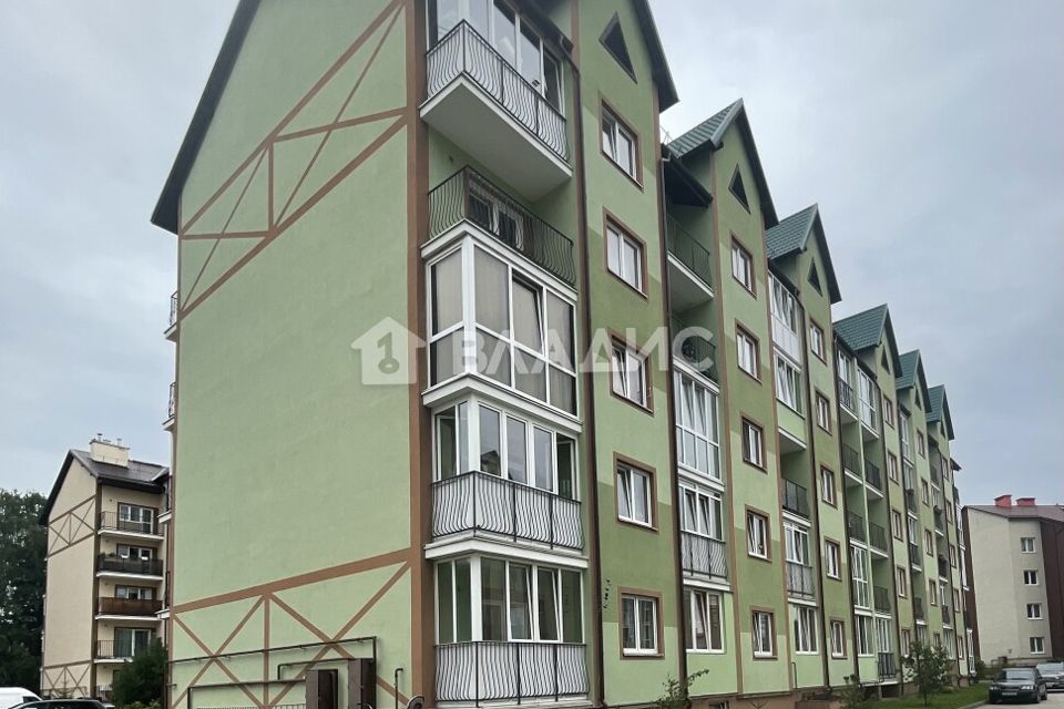 Продаётся 1-комнатная квартира, 42.4 м²