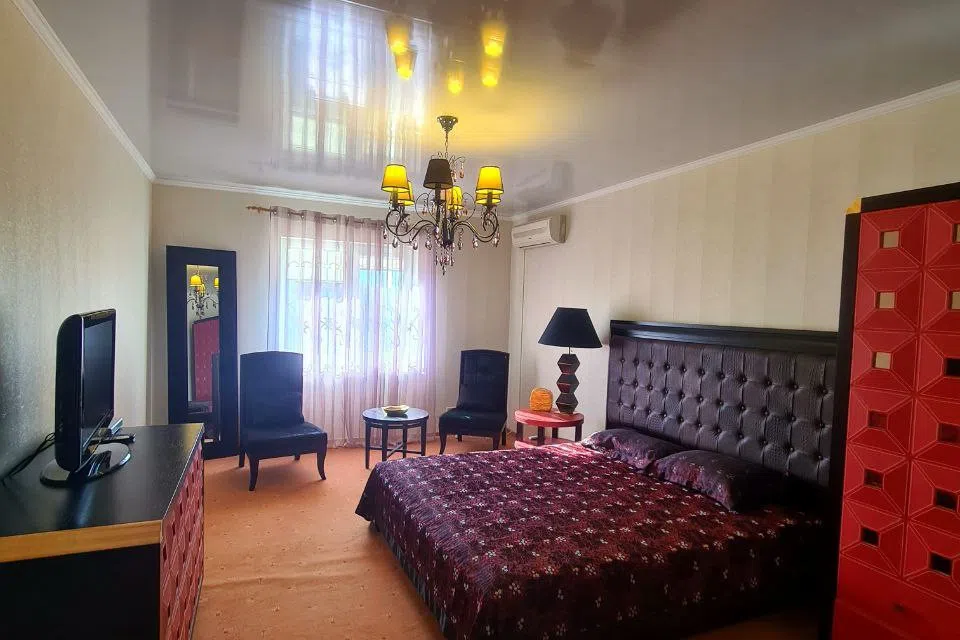 Продаётся 2-этажный дом, 282.7 м²