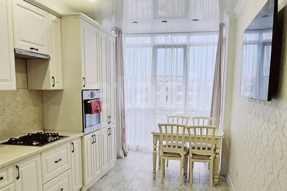 Продаётся 3-комнатная квартира, 96 м²