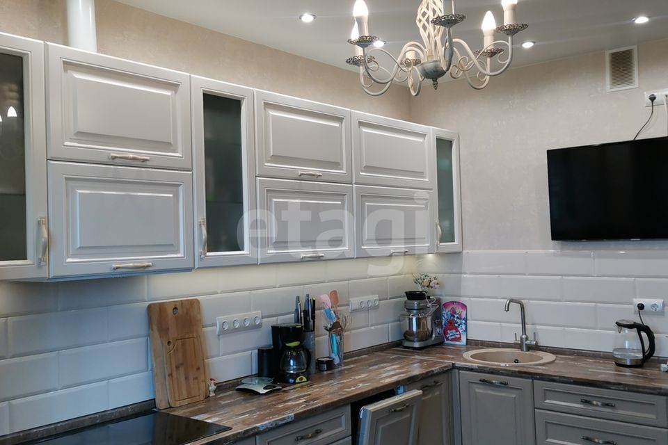 Продаётся 3-комнатная квартира, 80 м²