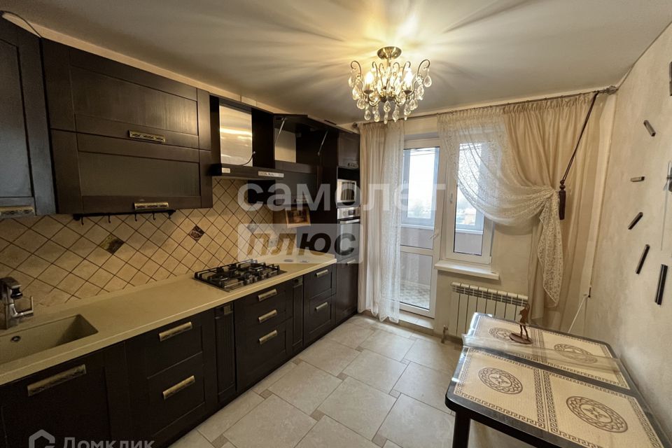 Сдаётся 1-комнатная квартира, 42 м²