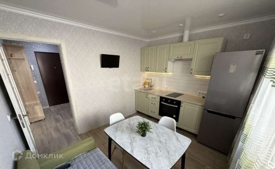 Сдаётся 1-комнатная квартира, 40 м²