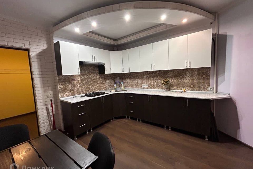 Продаётся 2-комнатная квартира, 69 м²