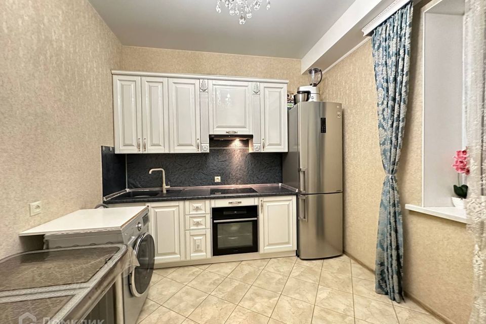 Продаётся 1-комнатная квартира, 44 м²