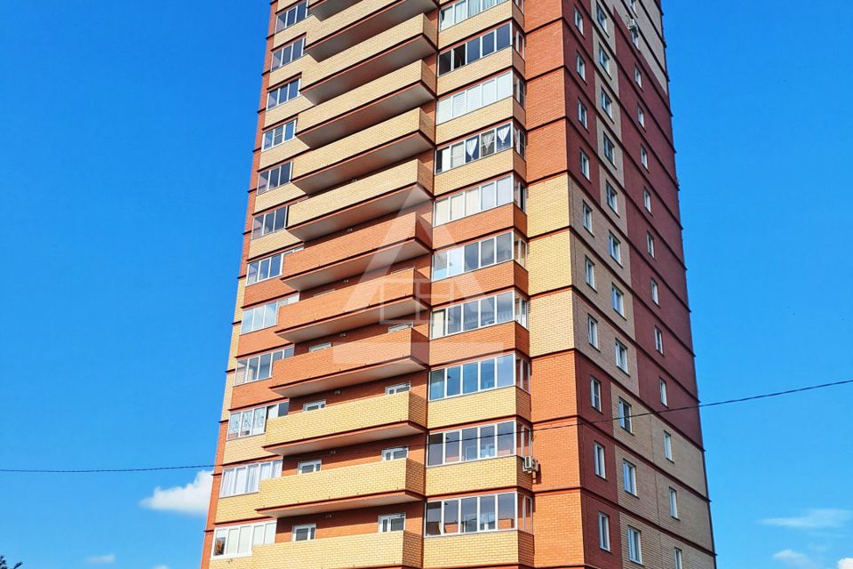 Продаётся 2-комнатная квартира, 65 м²