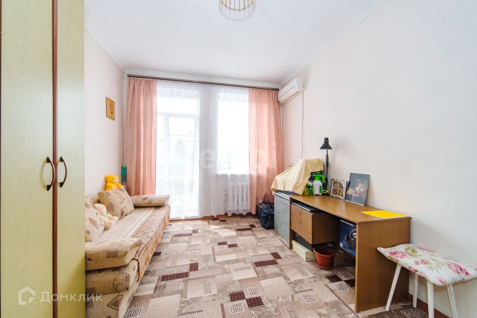 Продаётся 3-комнатная квартира, 65.6 м²