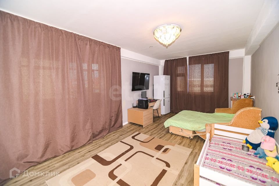 Продаётся 5-комнатная квартира, 134 м²