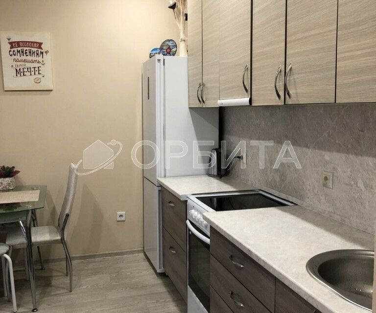 Продаётся 1-комнатная квартира, 35.6 м²