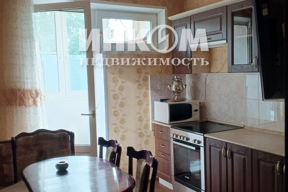Сдаётся 1-комнатная квартира, 42 м²
