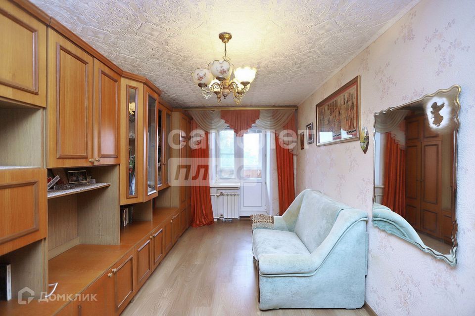 Продаётся 3-комнатная квартира, 70.4 м²