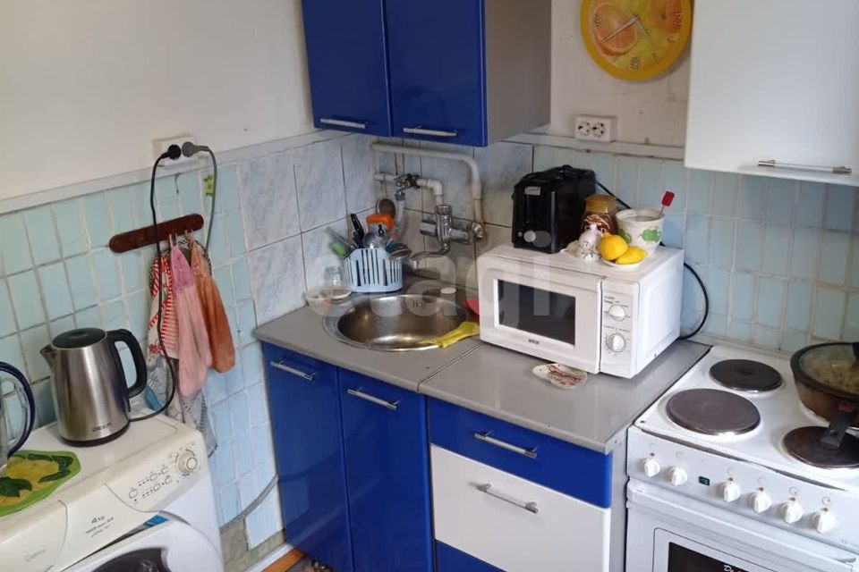 Продаётся 4-комнатная квартира, 66.7 м²