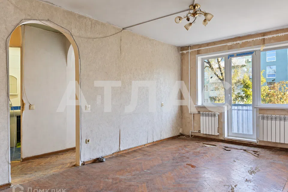 Продаётся 3-комнатная квартира, 57.4 м²