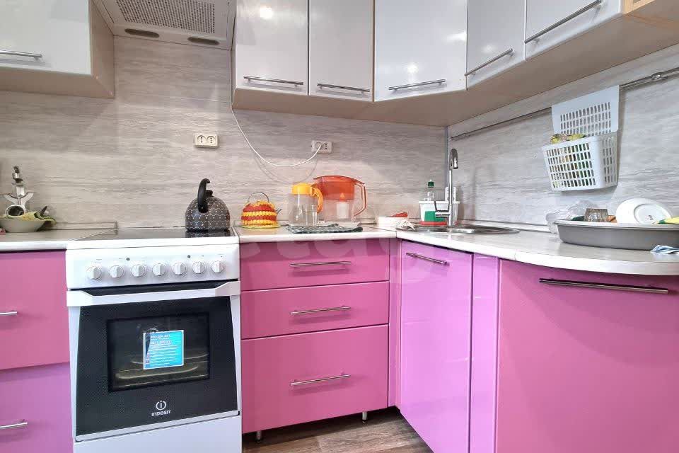 Продаётся 2-комнатная квартира, 49.3 м²