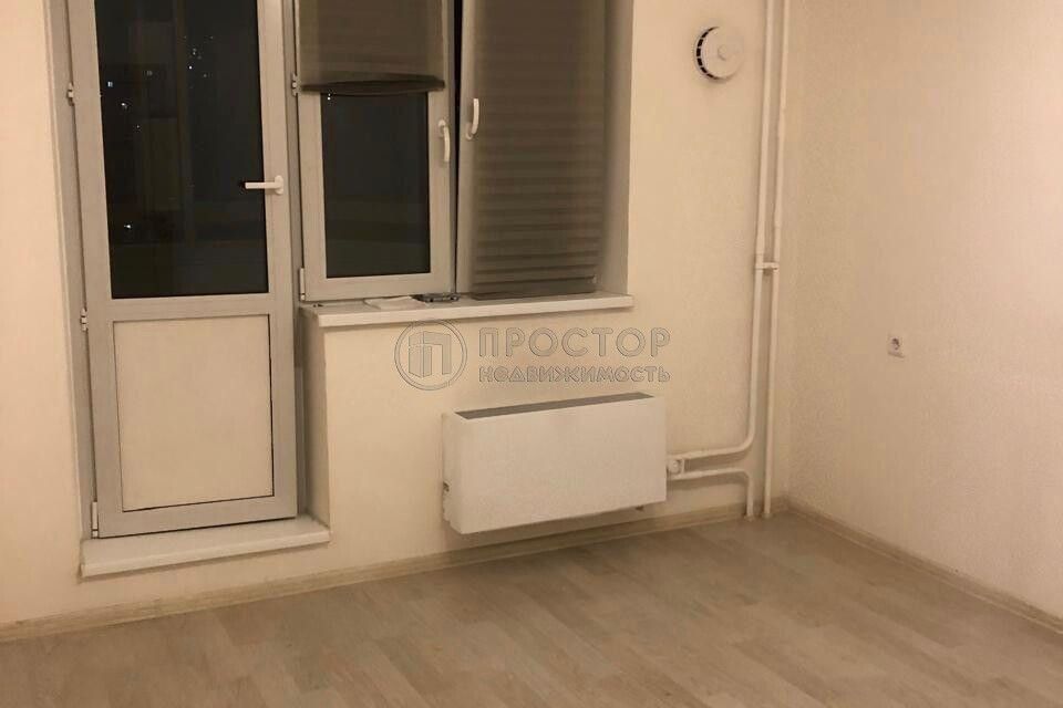 Продаётся комната в 2-комн. квартире, 13.7 м²