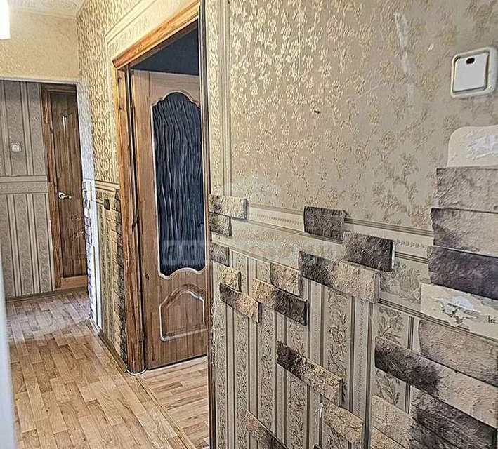 Продаётся 3-комнатная квартира, 65.7 м²