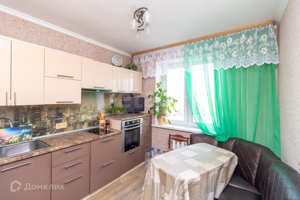 Продаётся 2-комнатная квартира, 57.2 м²