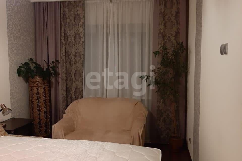 Продаётся 2-комнатная квартира, 60 м²