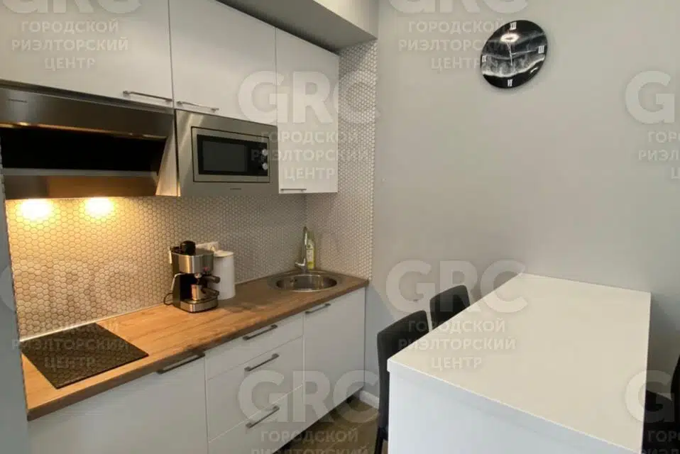 Продаётся 2-комнатная квартира, 61.7 м²
