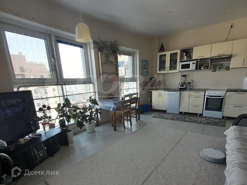 Продаётся 3-комнатная квартира, 77.5 м²