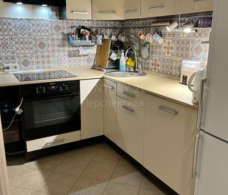Продаётся 1-комнатная квартира, 47.4 м²