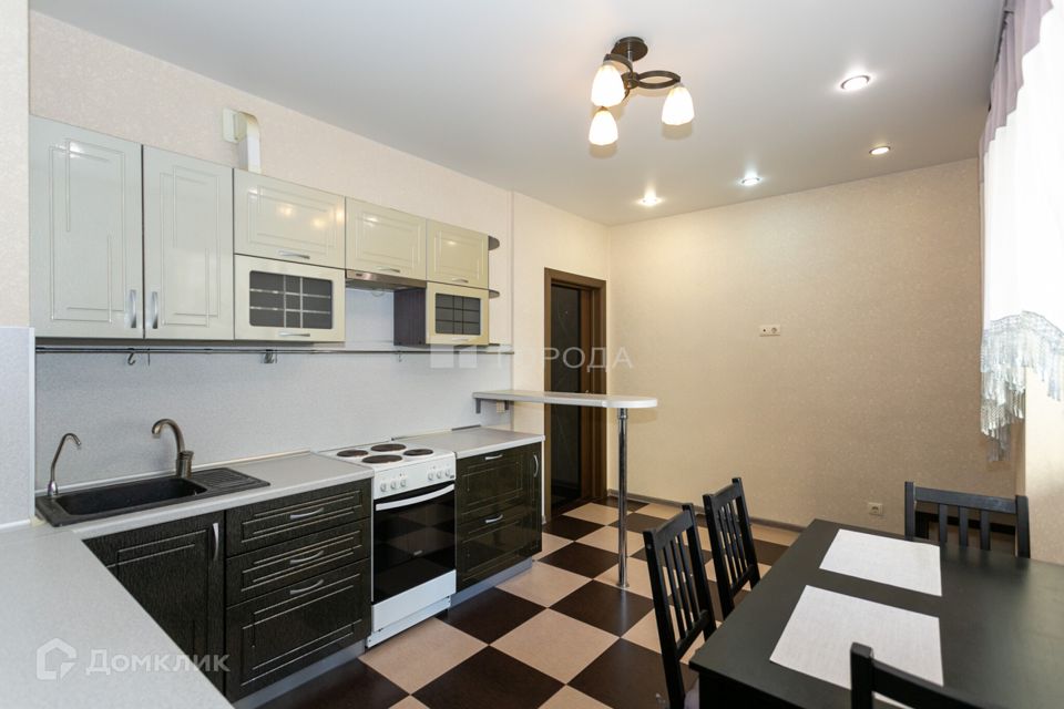 Продаётся 2-комнатная квартира, 71.2 м²