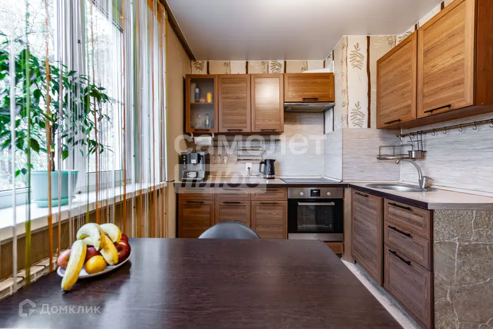 Продаётся 3-комнатная квартира, 72.4 м²