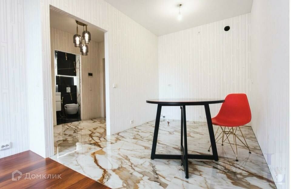 Продаётся 1-комнатная квартира, 38.3 м²
