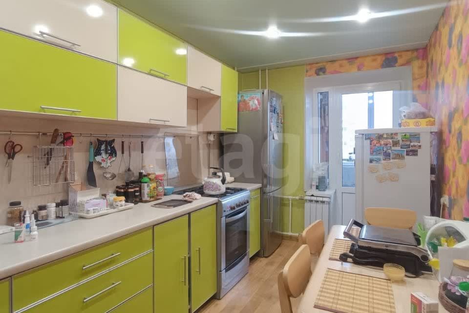 Продаётся 4-комнатная квартира, 75 м²
