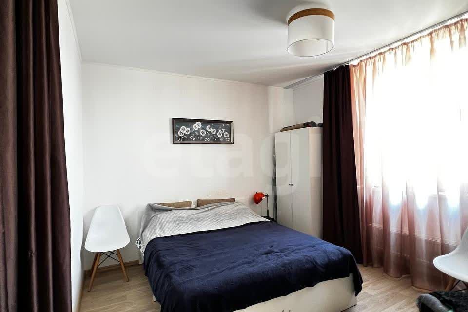 Продаётся 2-комнатная квартира, 59.8 м²