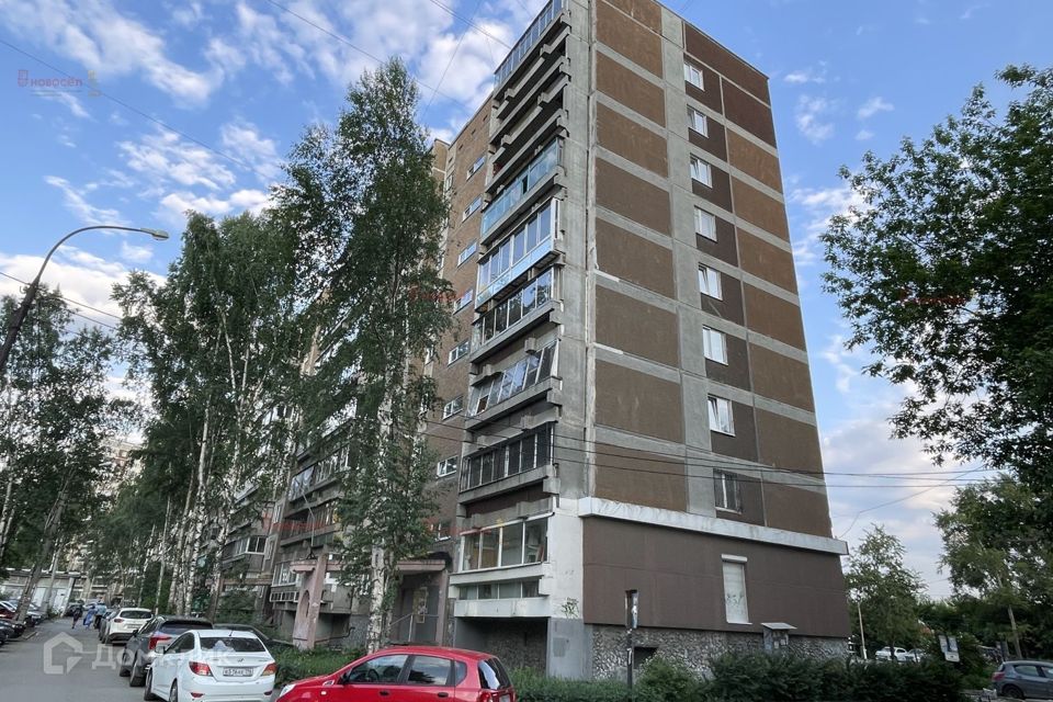 Продаётся комната в 3-комн. квартире, 63.9 м²