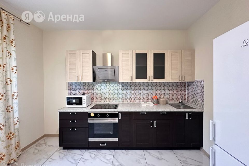 Сдаётся 1-комнатная квартира, 44 м²