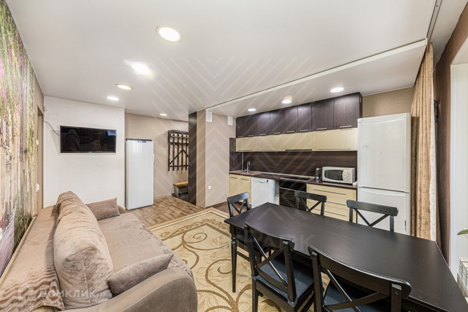 Продаётся 2-комнатная квартира, 55.9 м²