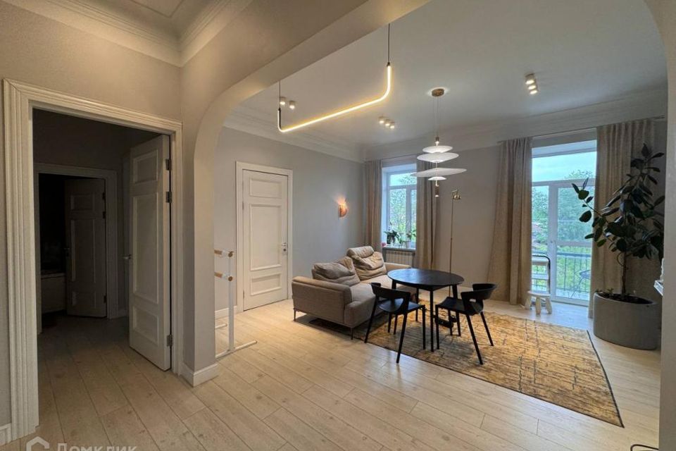 Продаётся 3-комнатная квартира, 64 м²
