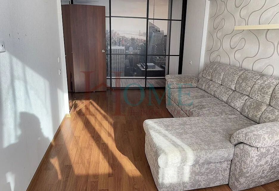 Сдаётся 2-комнатная квартира, 57 м²