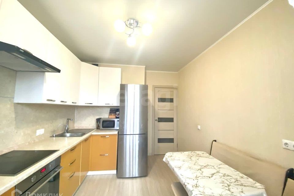 Продаётся 2-комнатная квартира, 53.6 м²