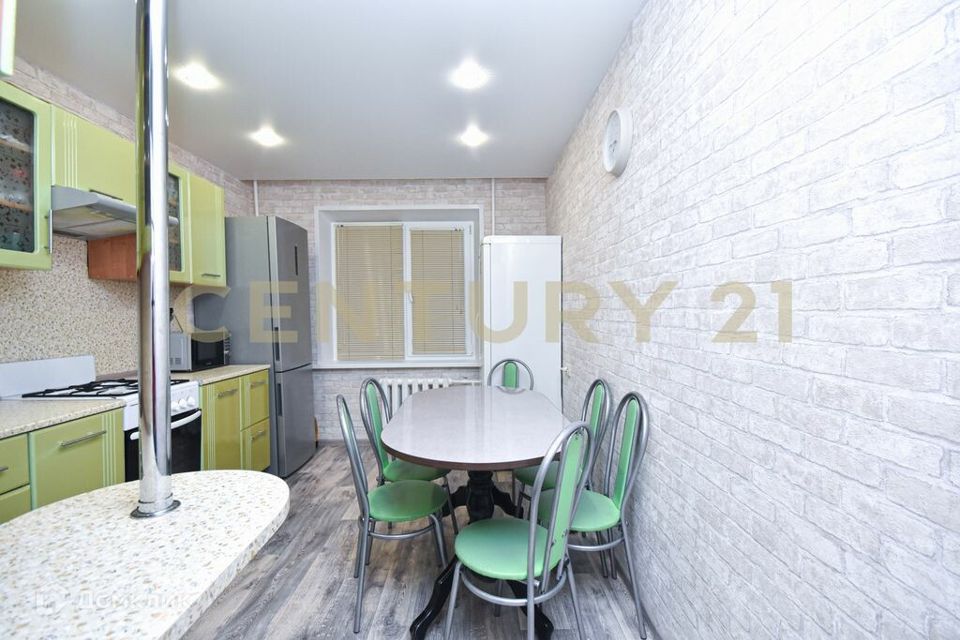 Продаётся 3-комнатная квартира, 69.7 м²