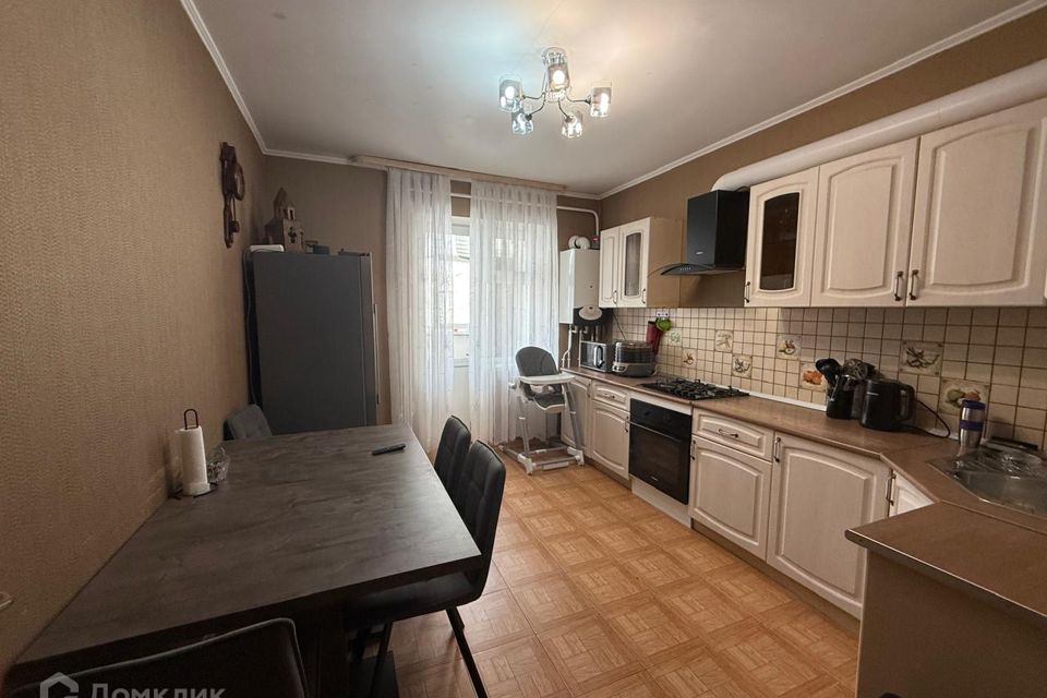 Продаётся 3-комнатная квартира, 81 м²
